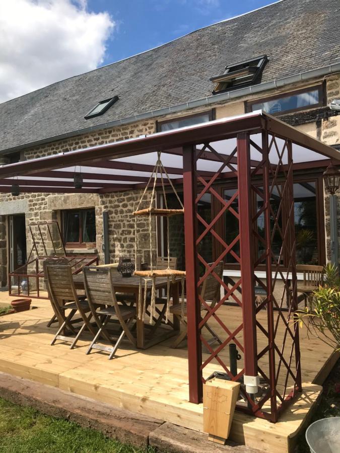 Bed and Breakfast Le Jardin Des Fees Savigny-le-Vieux Exterior foto